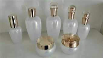 廣州市樂鑫玻璃制品廠 專業(yè)化妝品包裝瓶生產廠家